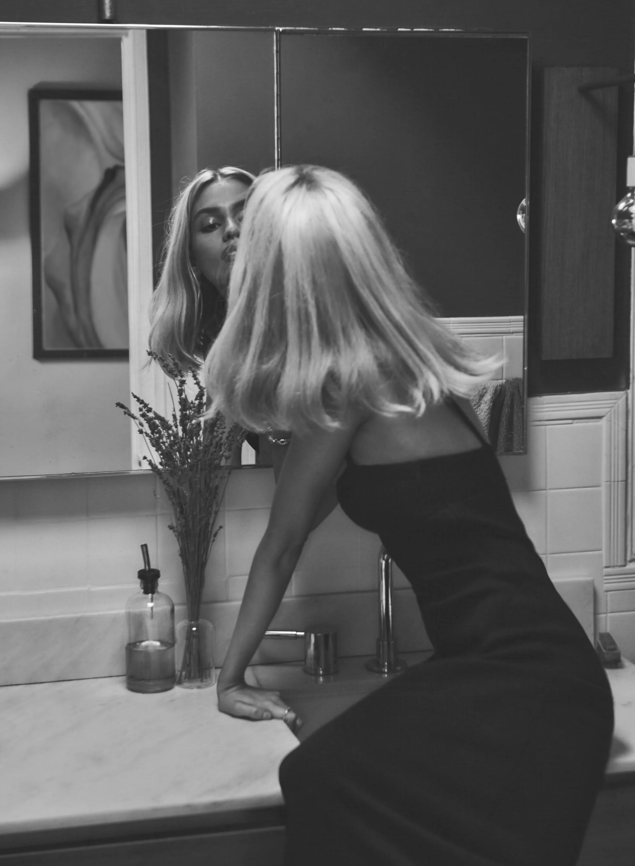 STELLA_THE ADVOCATE9432_v2_FLAT_.jpg