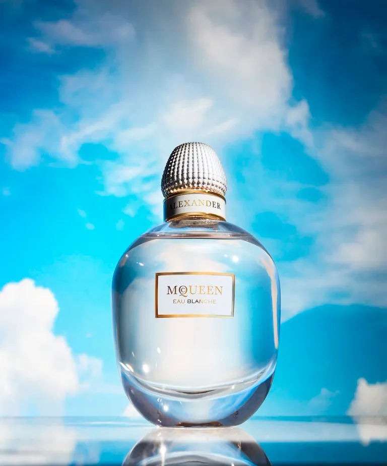 APRIL_BBWOMENS_126861_McQUEEN_121_01B.jpg