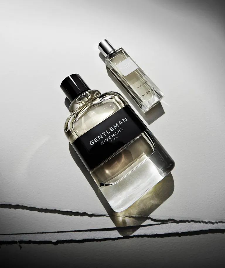 HOL3_BC_Givenchy_056_01B.jpg