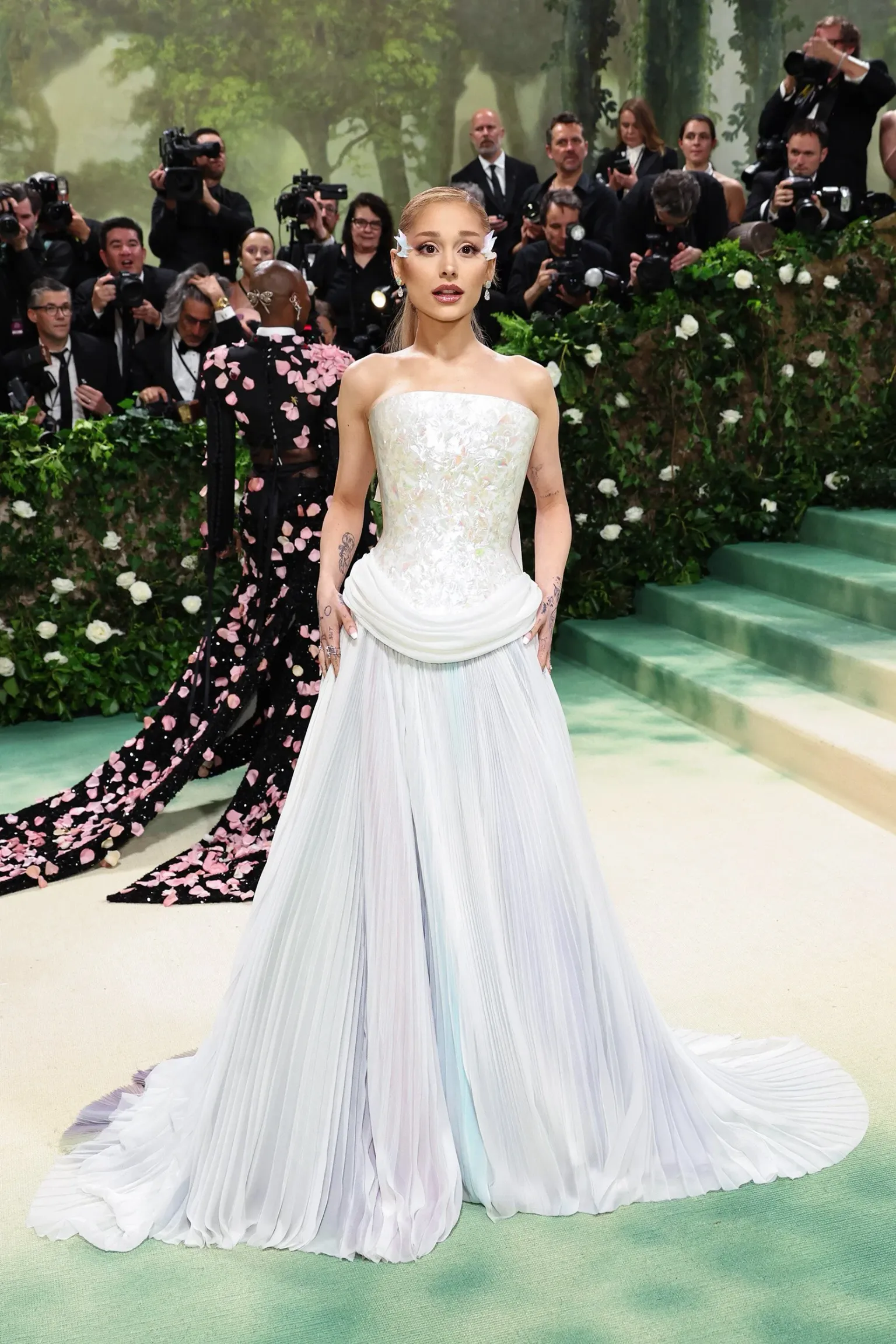Loewe Met Getty Ariana Grande