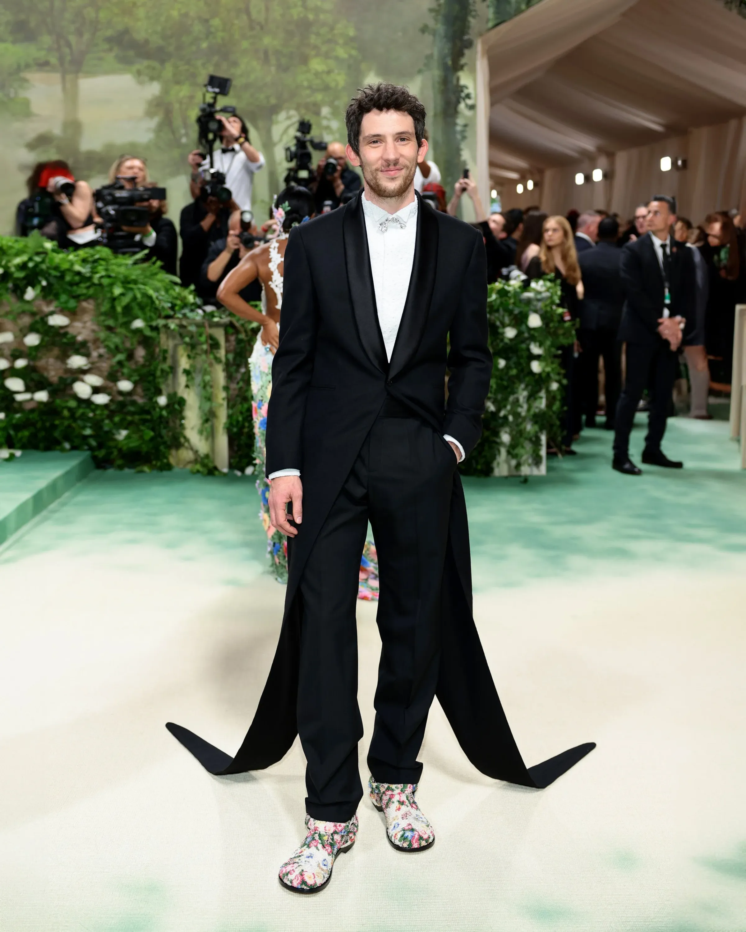 Loewe Met Getty Josh Oconnor